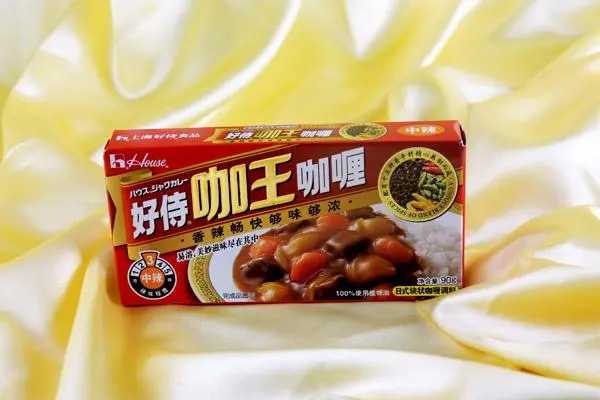 咖喱醬包裝新選擇:盒裝咖喱醬灌裝封口機